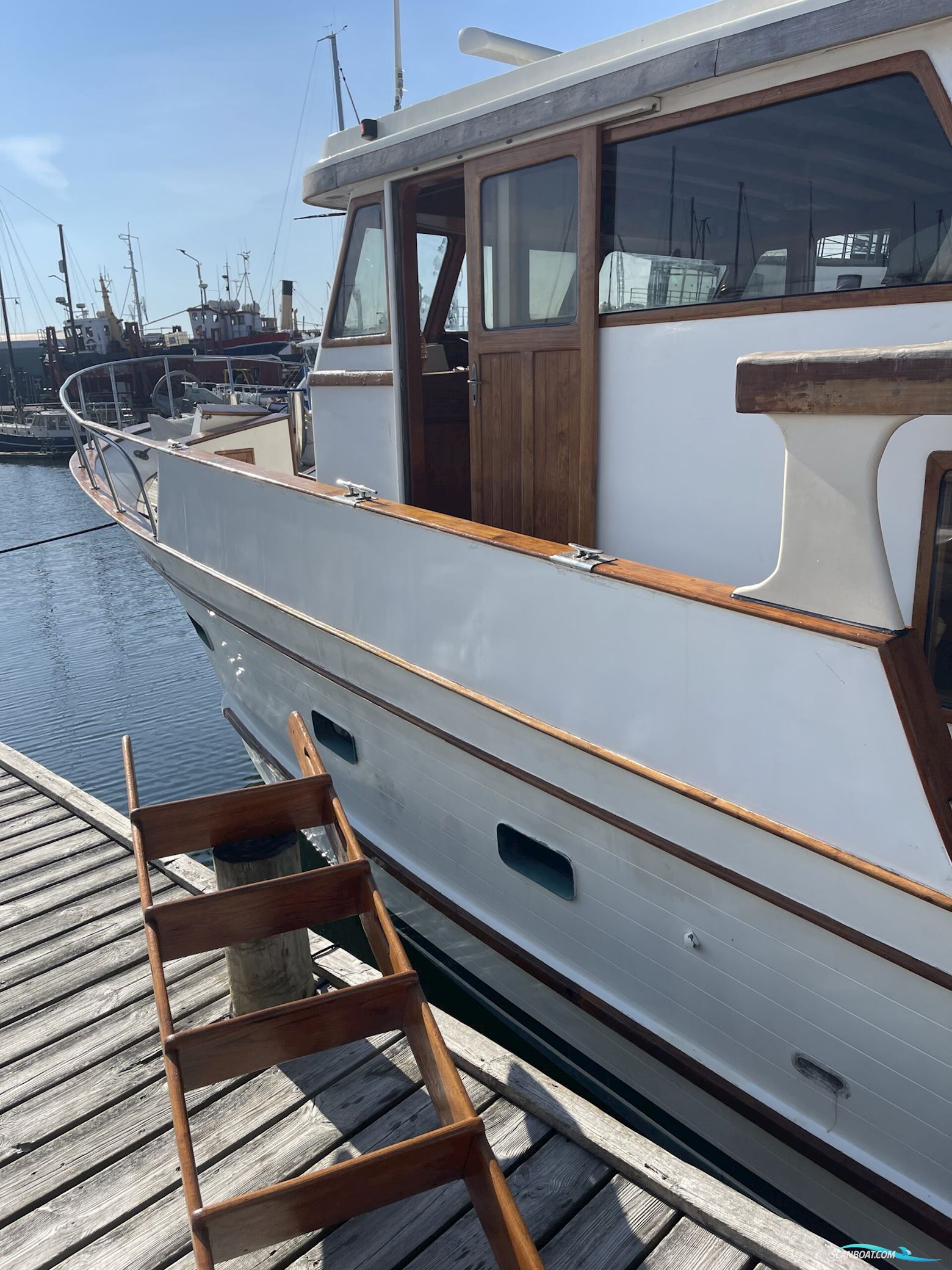 Trawler Blue Ocean 50 med bådplads i Gilleleje.