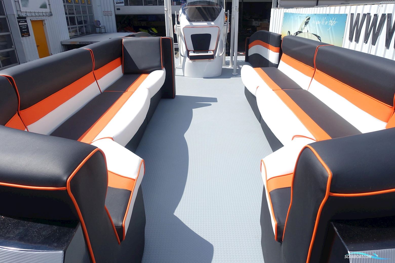 T.Top Funcruiser 8.2 Verado 300 Pontoonboot