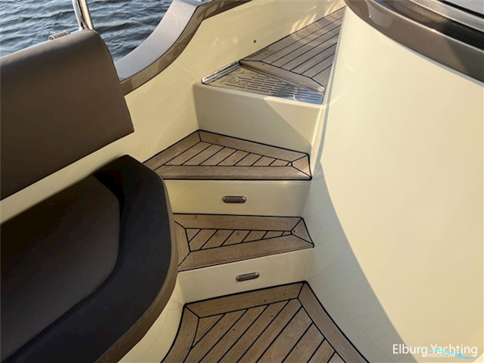 Tuna 40 Sportivo - Stabilizer