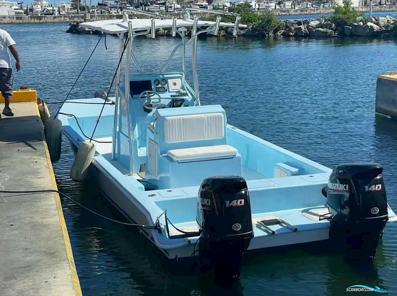 Twin Vee 26 Blue Fin