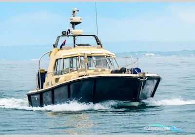 Tyler Vortex 43 Motorboat 1990, with Detroit engine, United Kingdom
