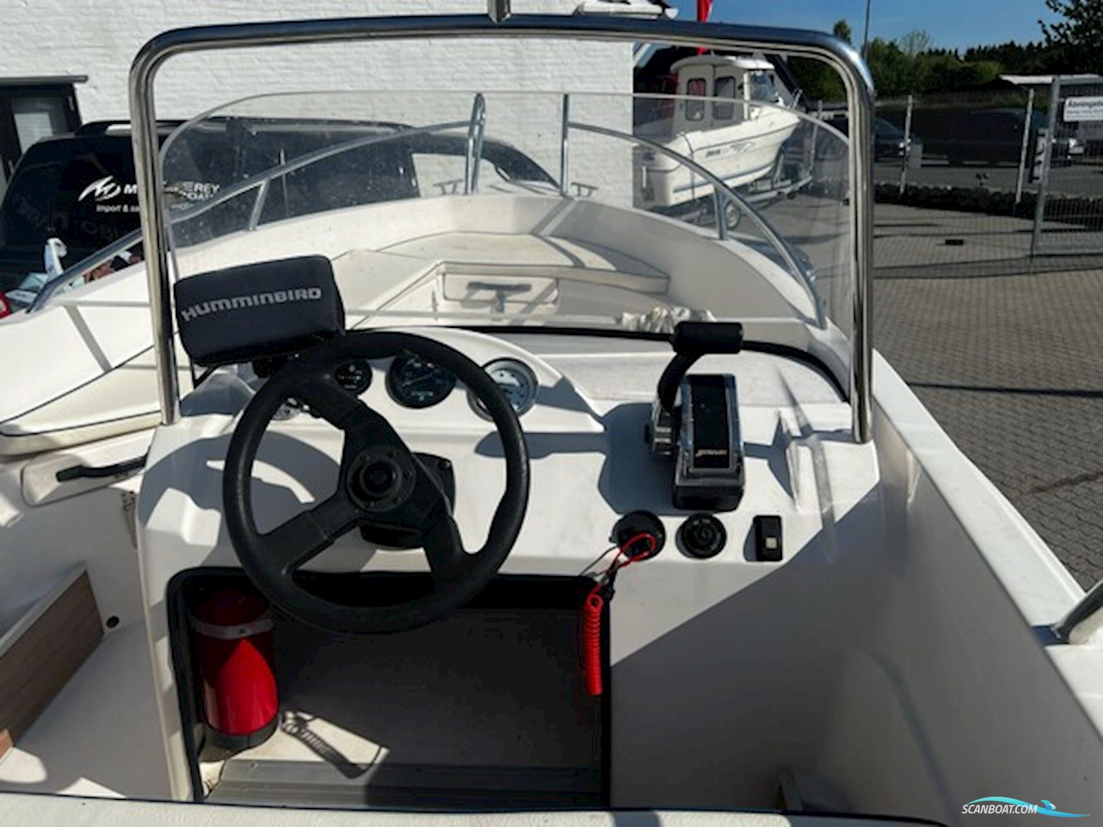 Uttern 4612, Mercury F60 Efi