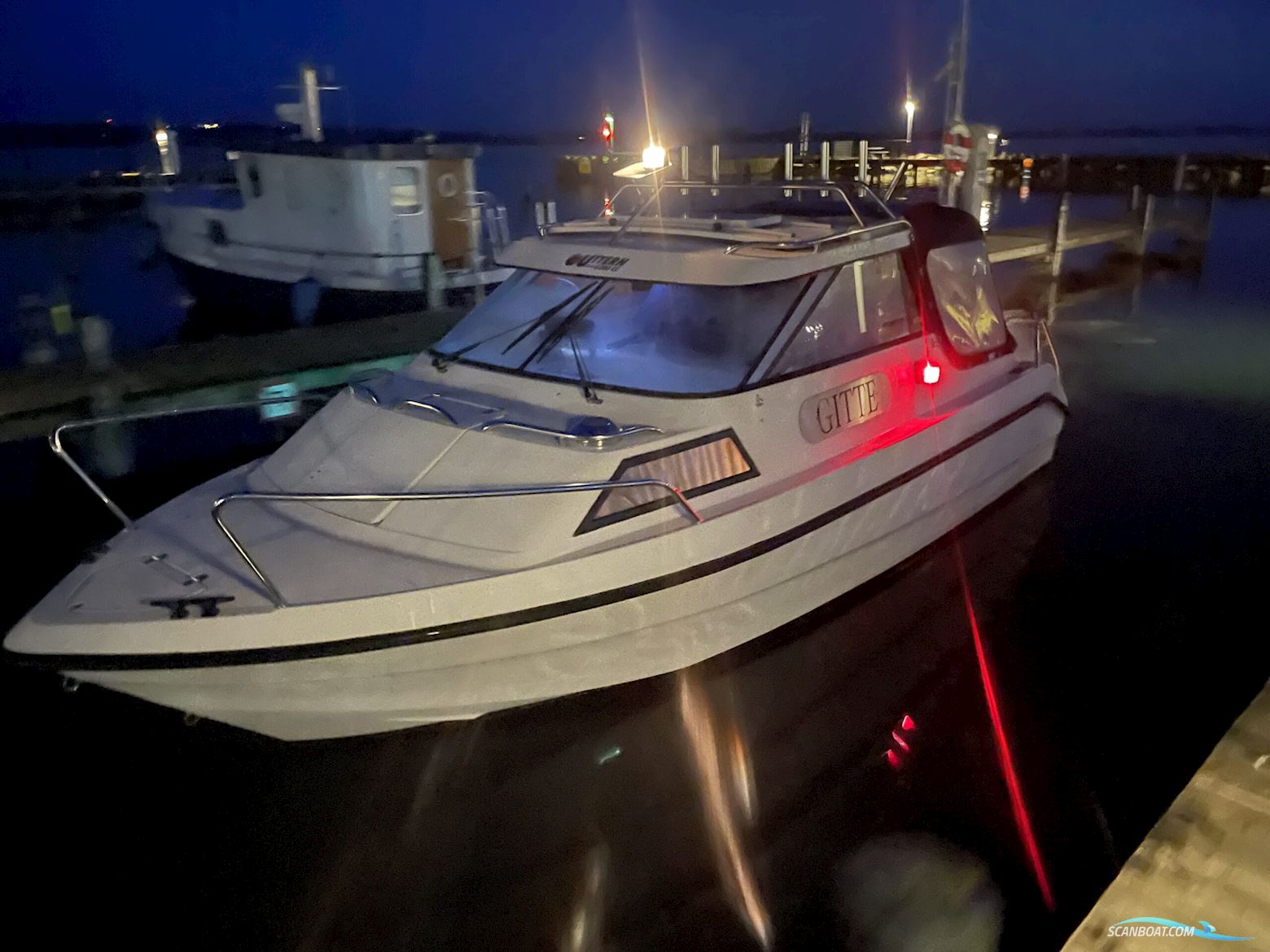 Uttern 6200 CC