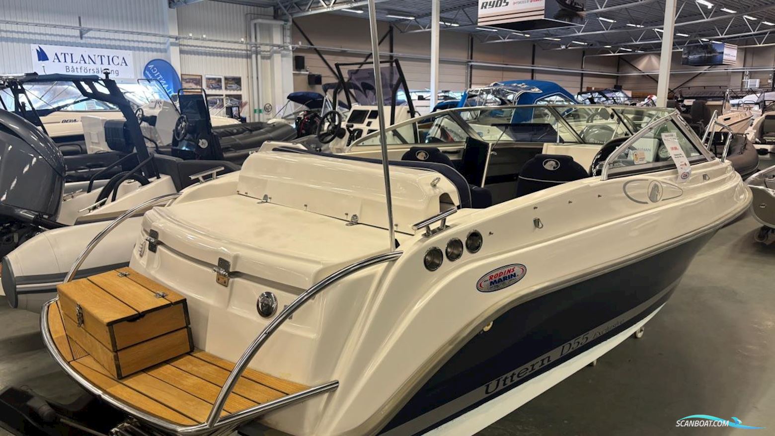 Uttern D55 Exclusive