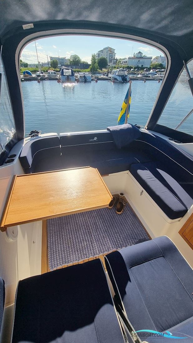 Uttern D66 Exclusive