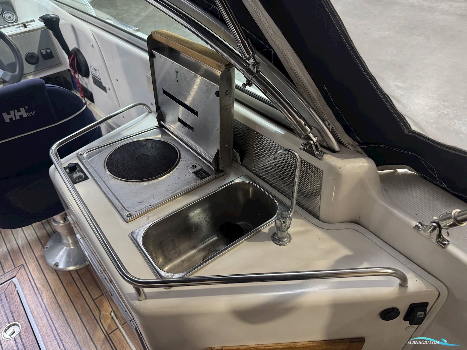 Uttern D68 Exclusive - Mercruiser 4.3