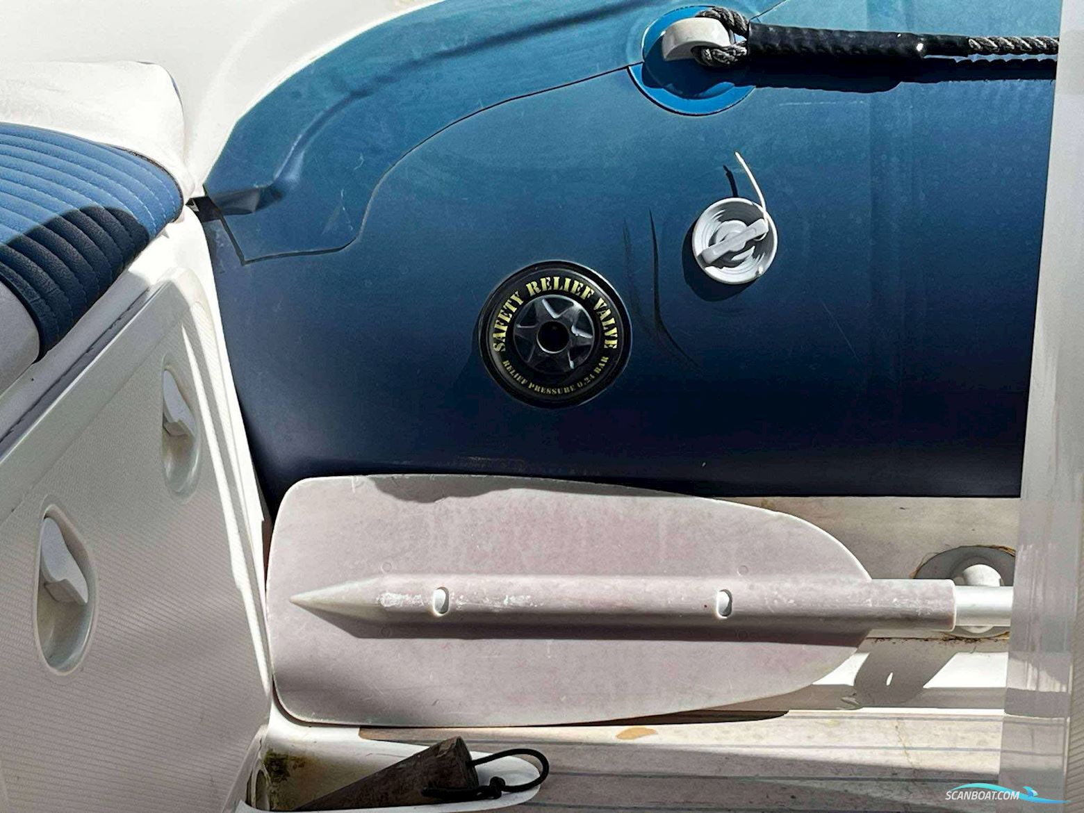 Valiant 750 Med 250 hk Verado