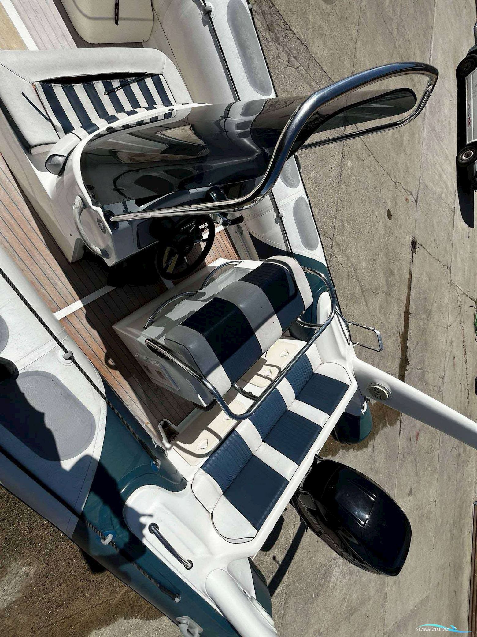 Valiant 750 Med 250 hk Verado