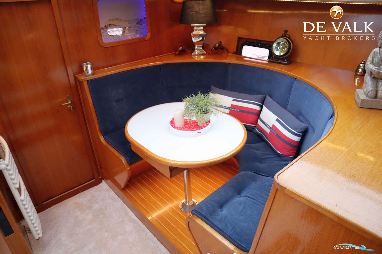 Valk Challanger Royal 45