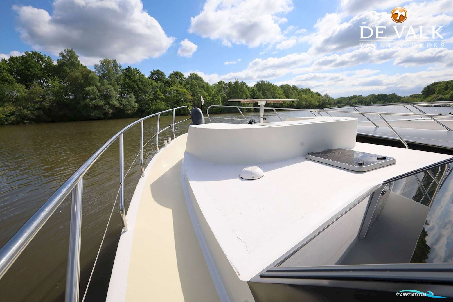 Valk Challenger Royal 48