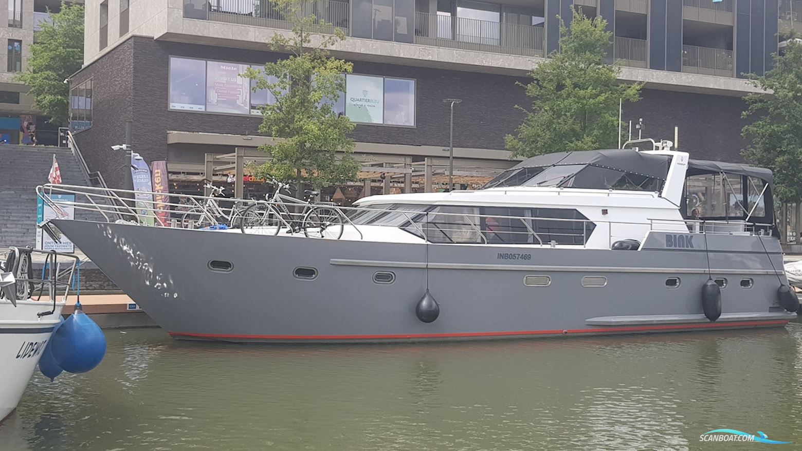 Valk Continental 1500 Cabrio Motorboat 1998, The Netherlands