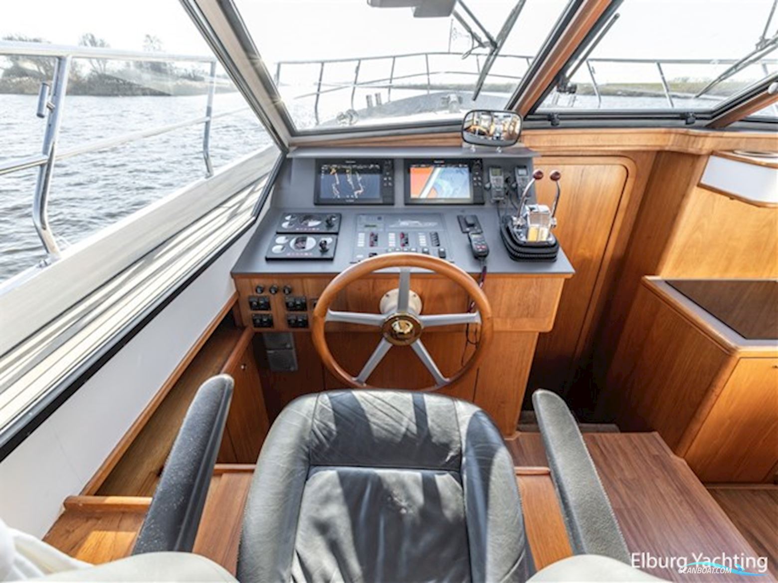 Valk Continental 1600 - Open Kuip