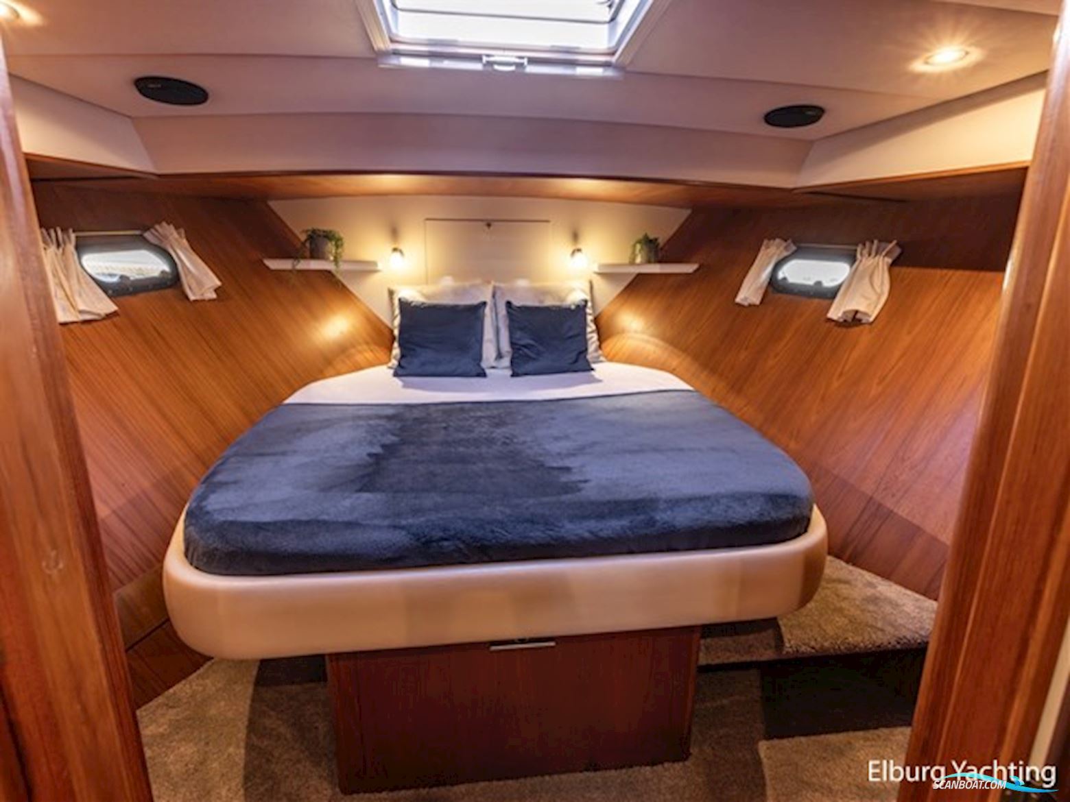 Valk Continental 1600 - Open Kuip