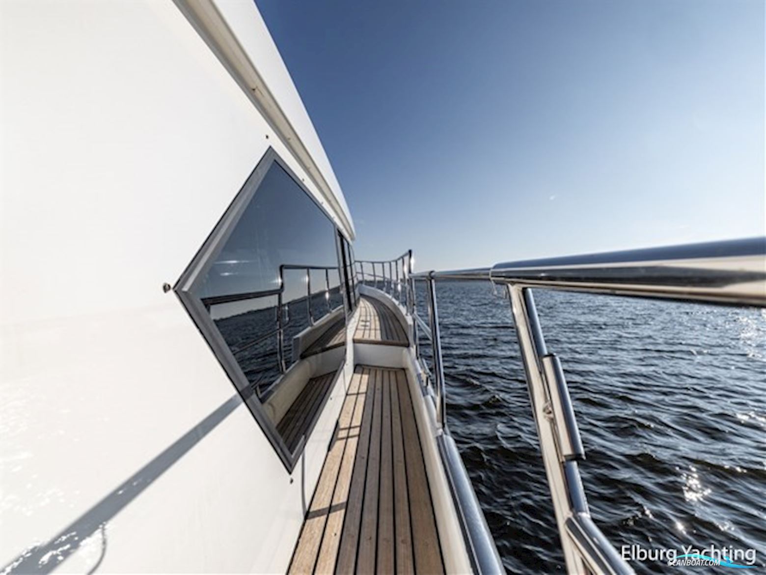 Valk Continental 1600 - Open Kuip