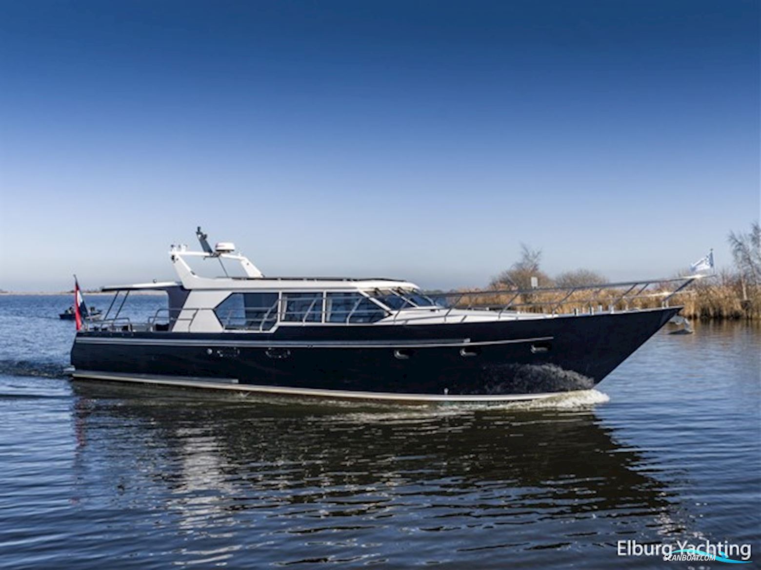 Valk Continental 1600 - Open Kuip