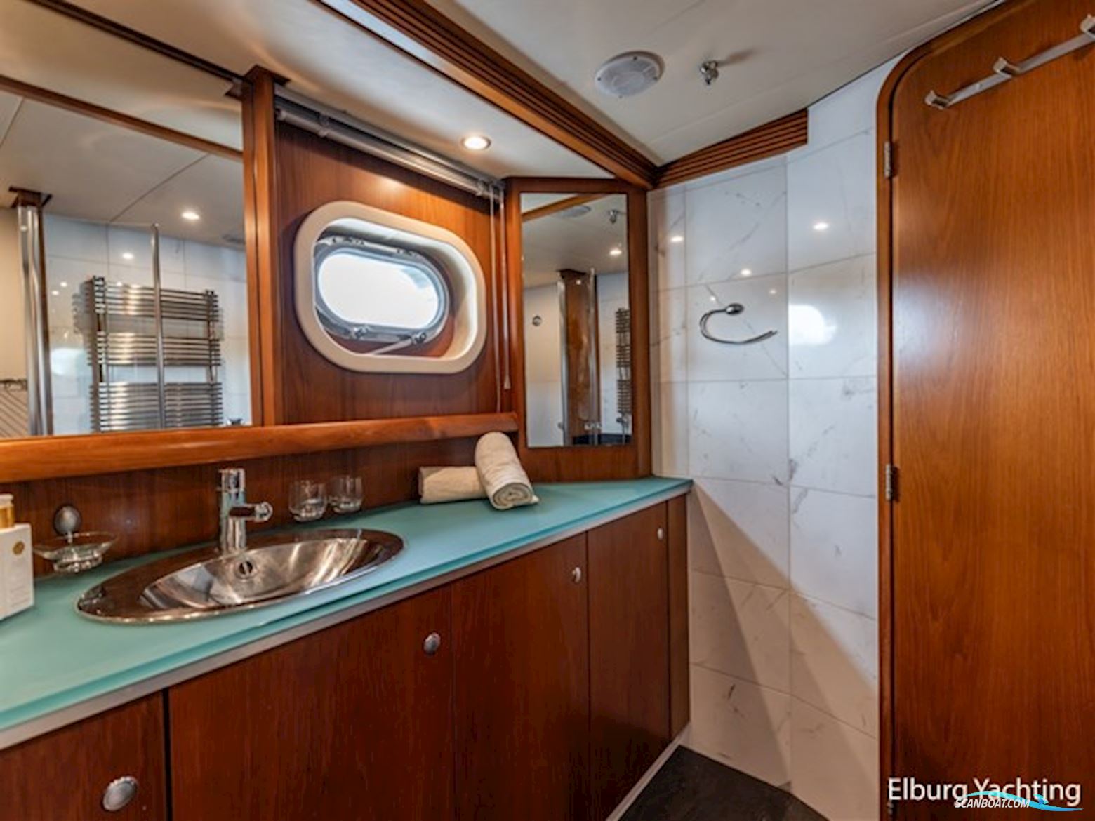 Valk Continental 1700 - Stabilizers