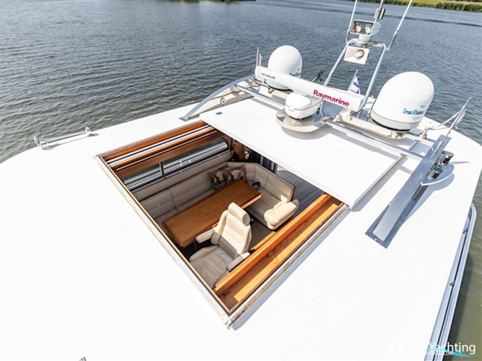 Valk Continental 1900 - Wheelhouse