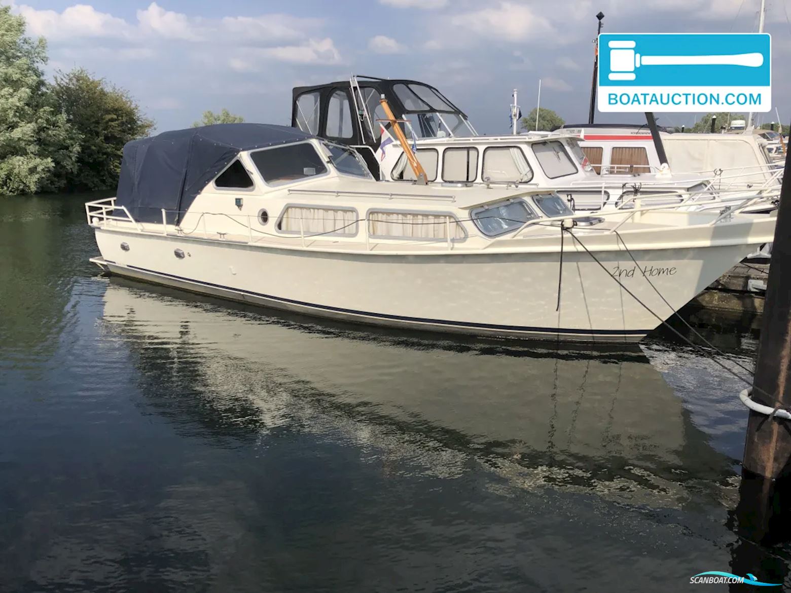 Valk Kruiser Sport 10.50 Motorboat 1978, with Mitsubishi engine, The Netherlands
