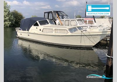 Valk Kruiser Sport 10.50 Motorboat 1978, with Mitsubishi engine, The Netherlands