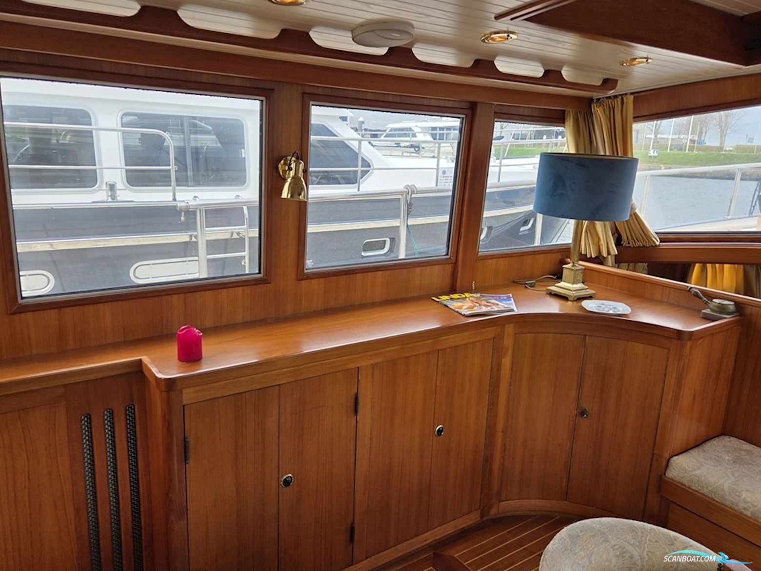 Valk Spiegelkotter 15.50