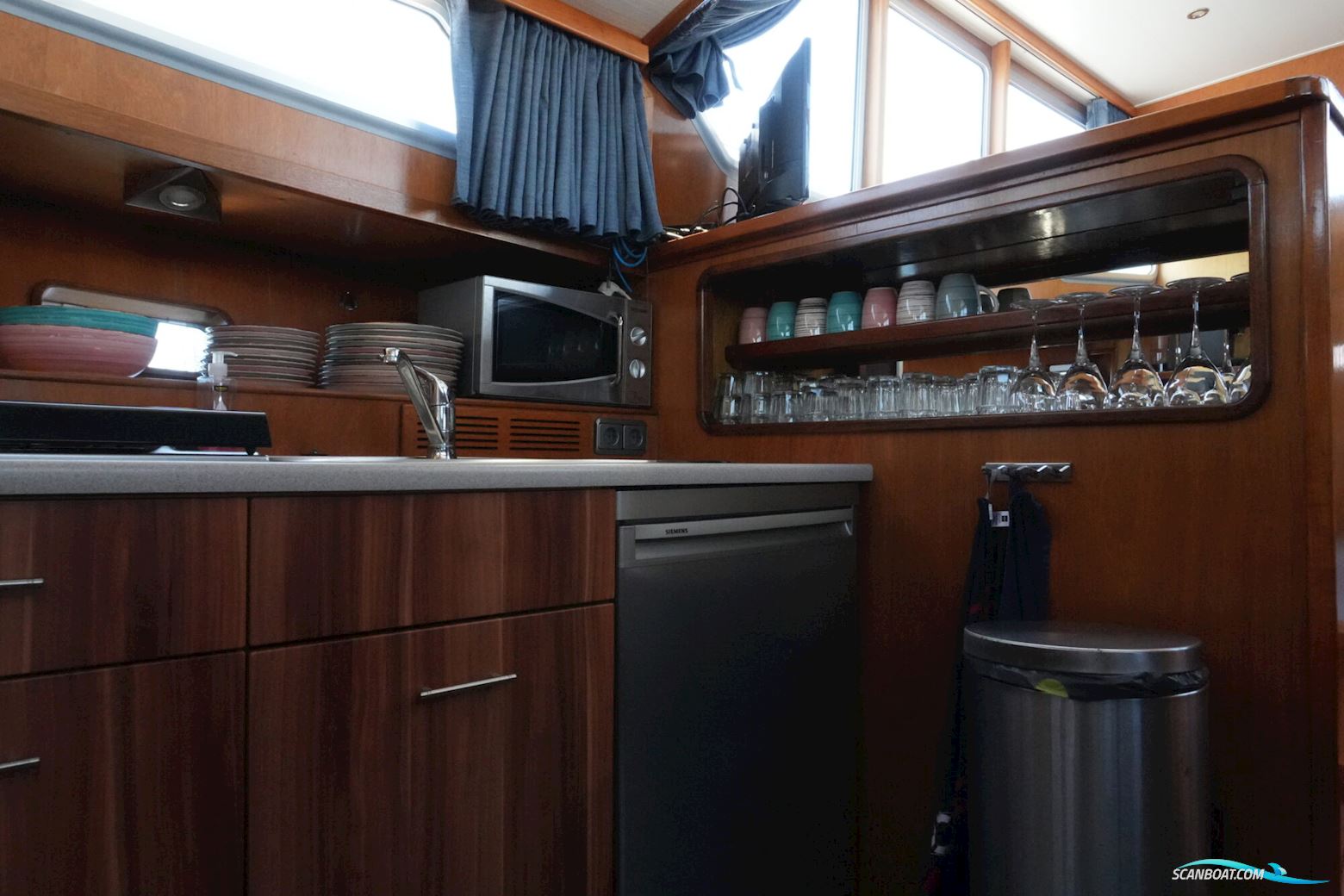 Valkkruiser 12.50 AK Cabrio