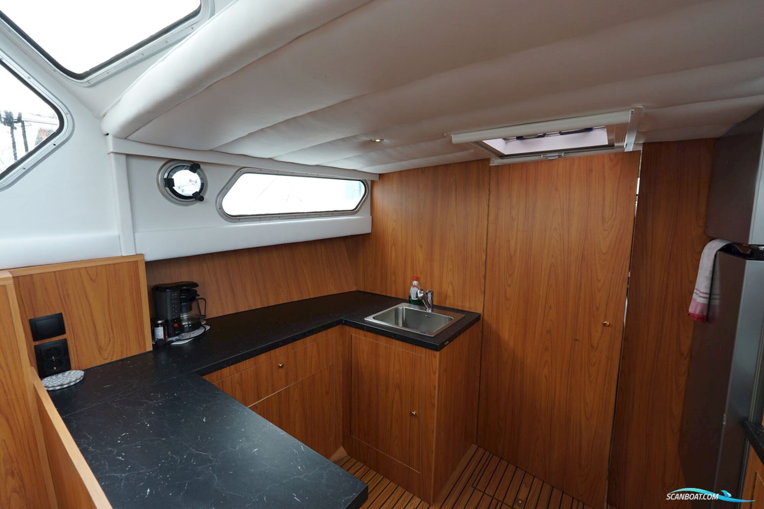 Valkkruiser 12.60 AK Cabrio