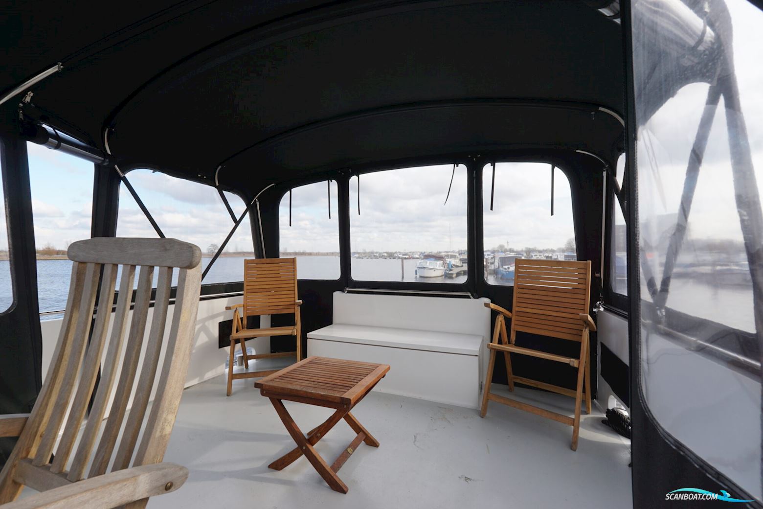 Valkkruiser 12.60 AK Cabrio