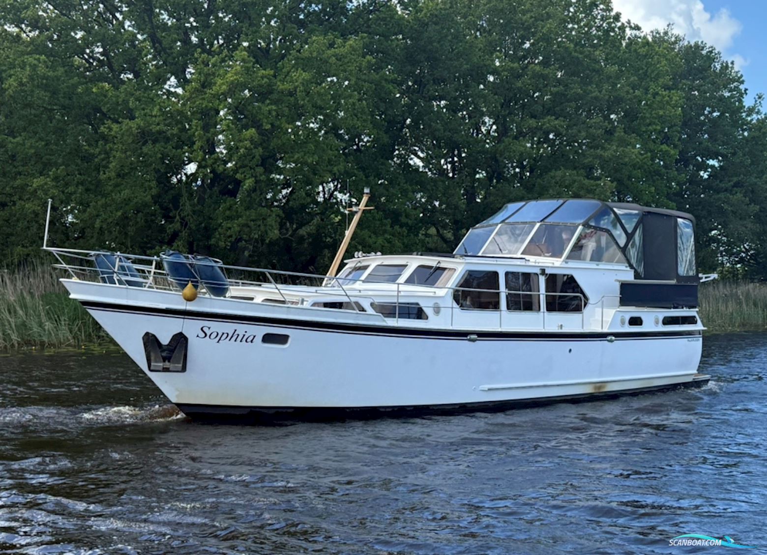 Valkkruiser 1350 Motorboat 1978, with MWM engine, The Netherlands