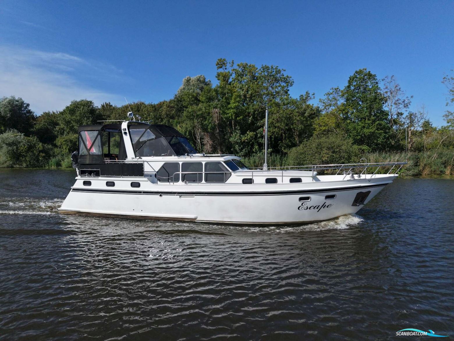Valkkruiser Content 13.00 AK Cabrio Motorboat 2001, with DAF engine, The Netherlands
