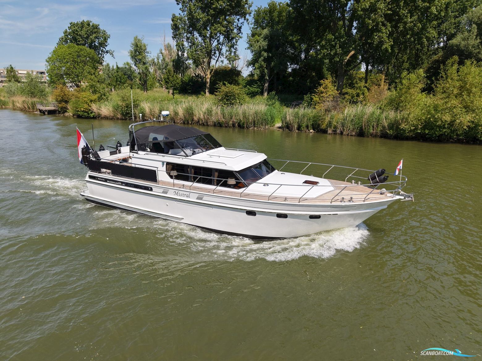 Valkkruiser Super Falcon 45 Cabrio