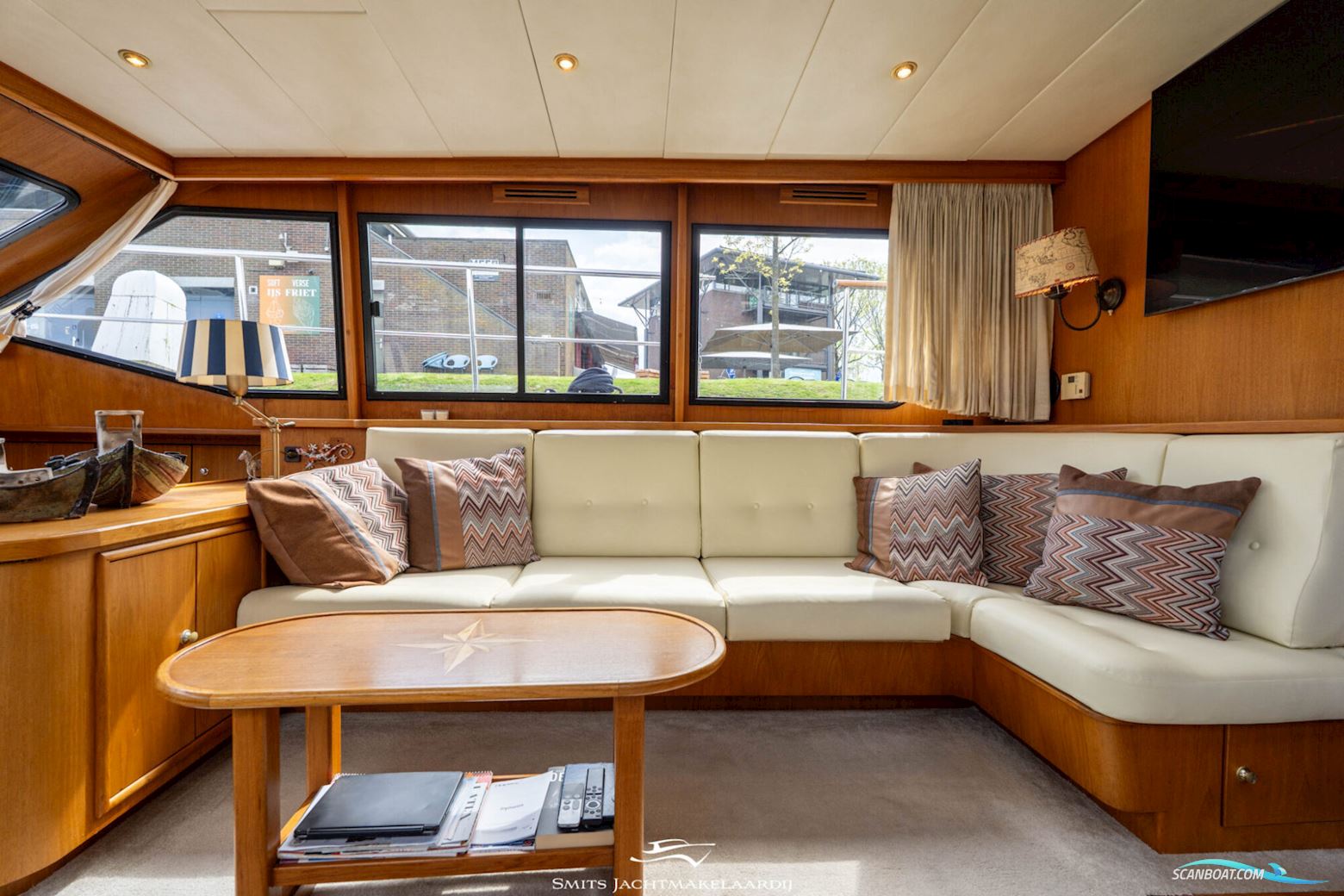 Van Den Hoven Allure 155 Cabrio