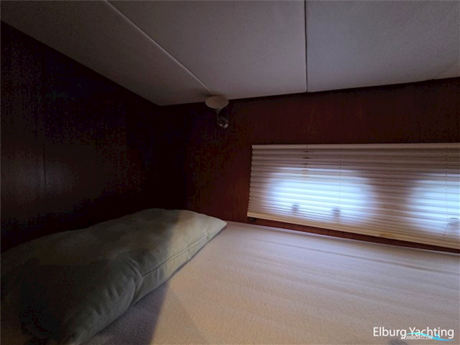 Van den Hoven Exclusive 1600 