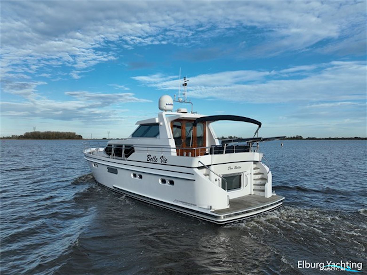 Van den Hoven Exclusive 1600 