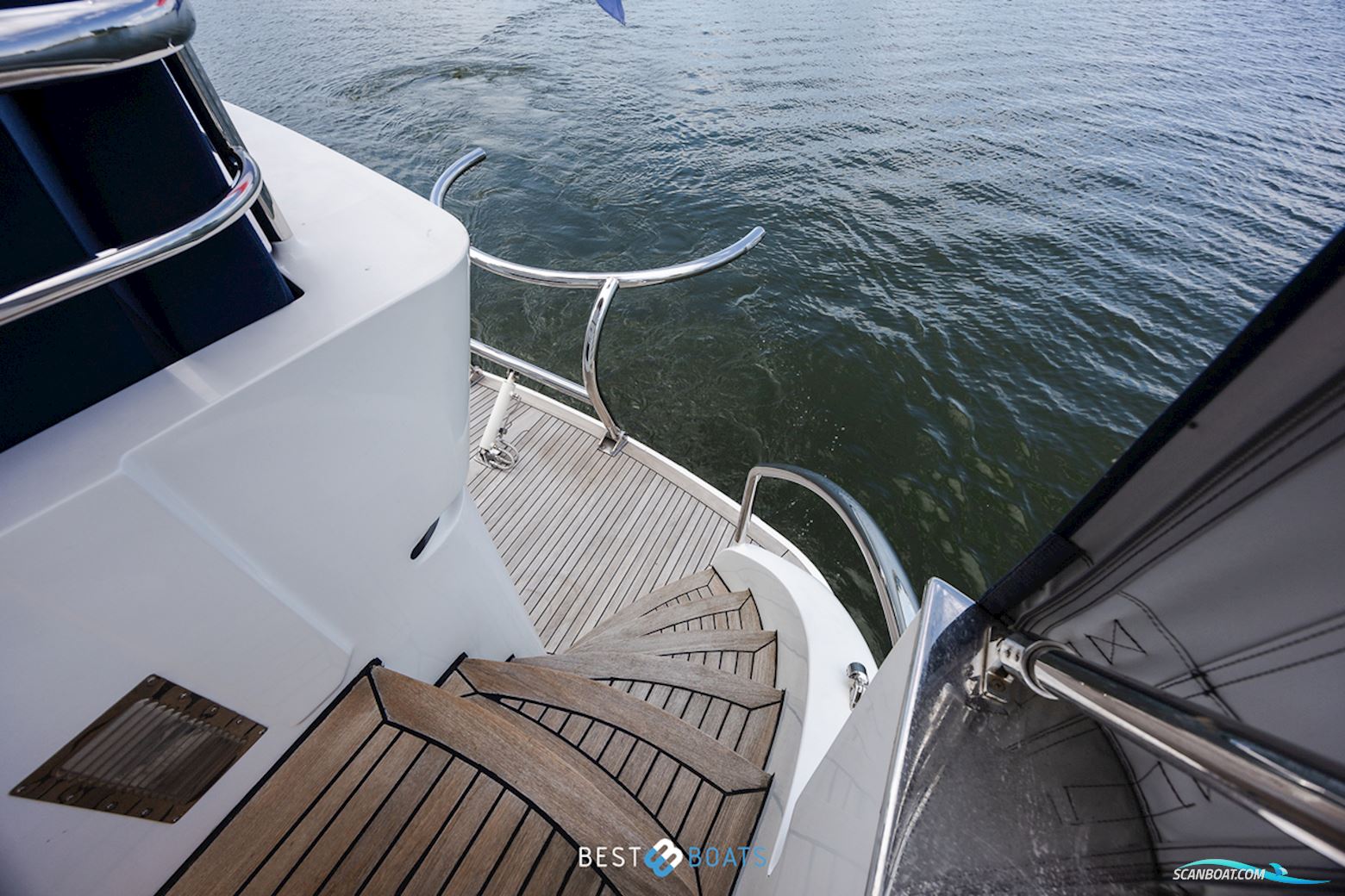 Van Den Hoven Exclusive 1600