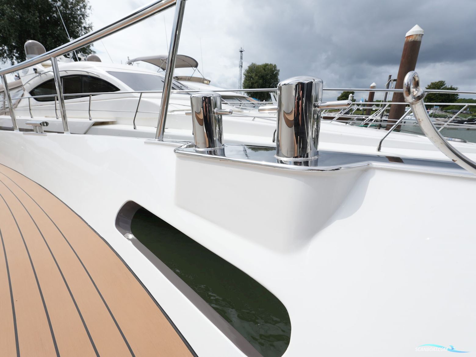 Van den Hoven Executive 15.00 MK II