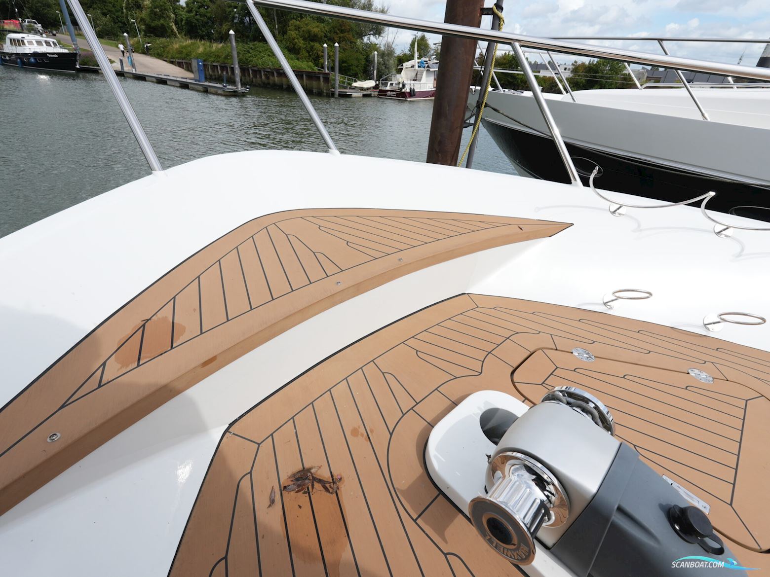 Van den Hoven Executive 15.00 MK II