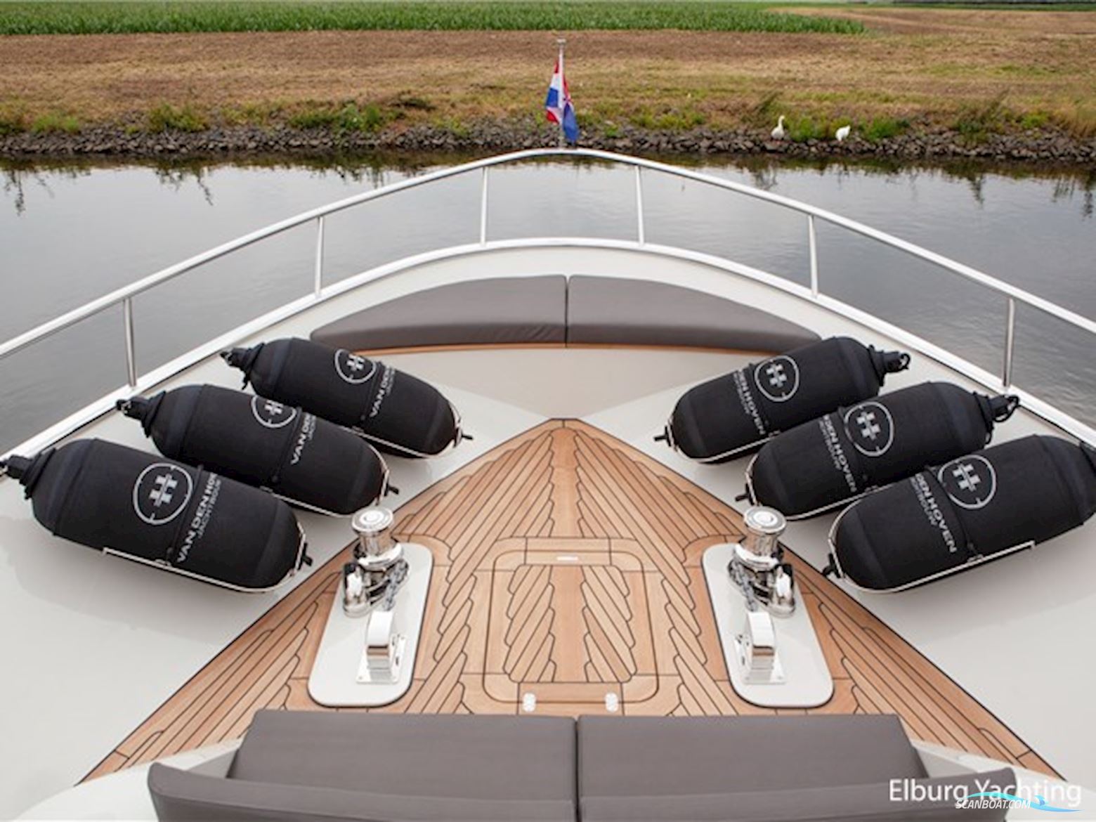 Van Den Hoven Executive 2100