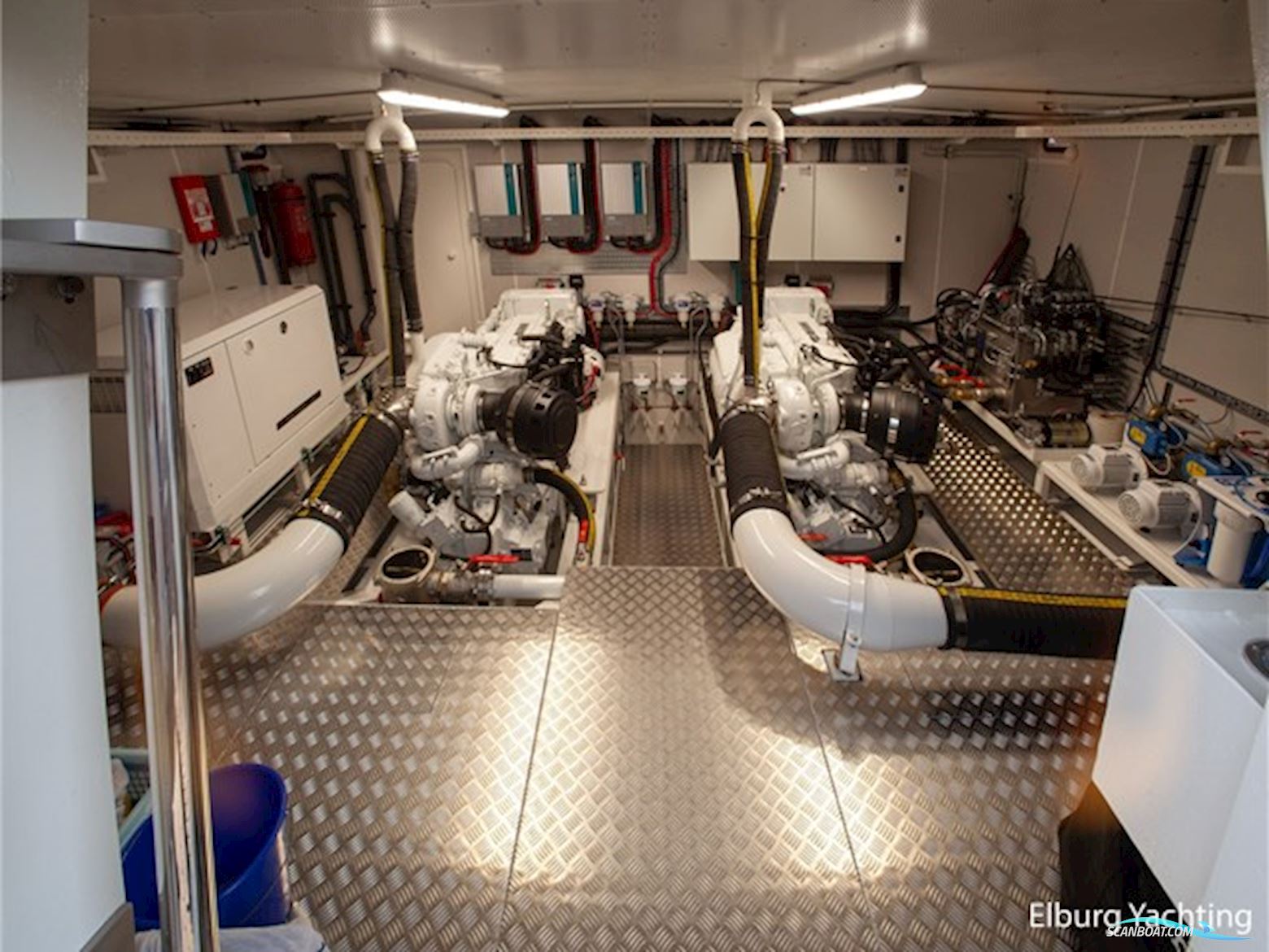 Van Den Hoven Executive 2100