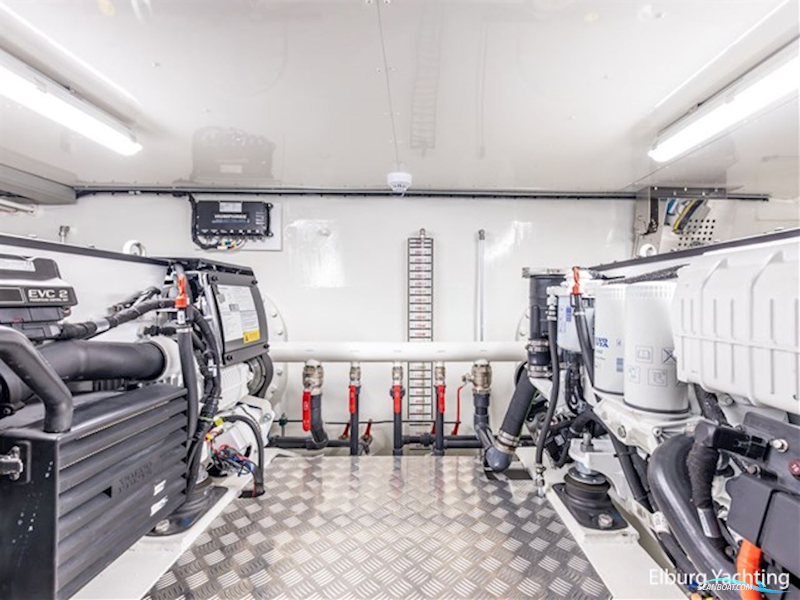 Van den Hoven Voyager 50 