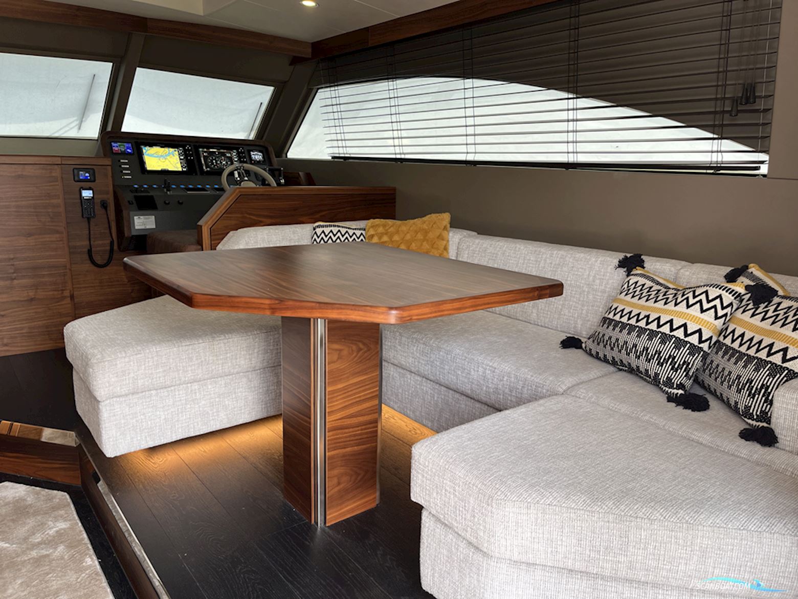 Van Der Heijden Exclusive DeLuxe 1700