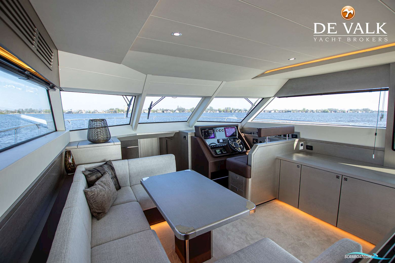 Van Der Heijden Phantom 70