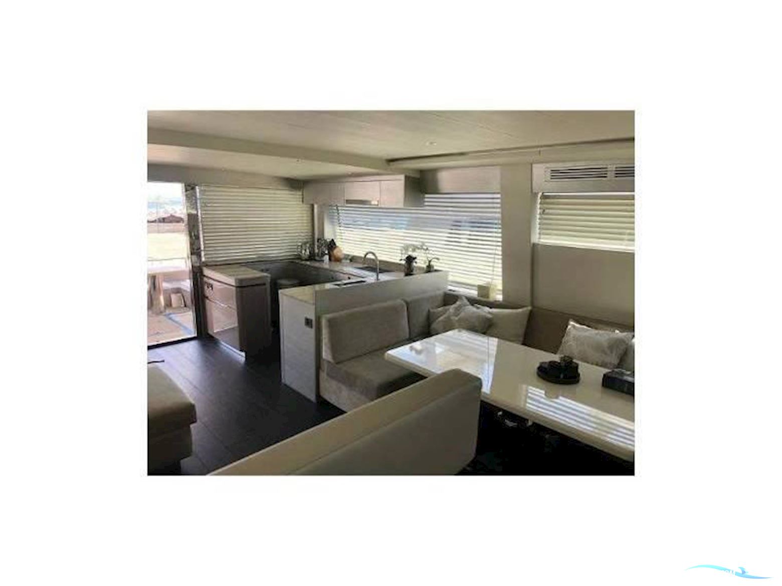 Van Der Heijden Phantom 79