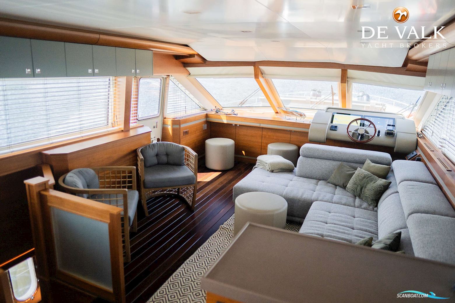 Van Der Heijden Superior Fly 2400