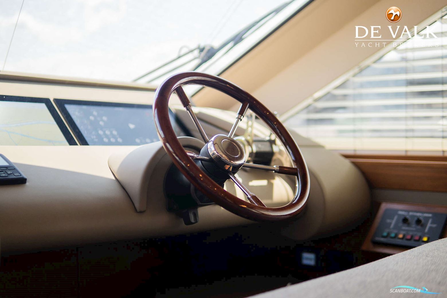 Van Der Heijden Superior Fly 2400