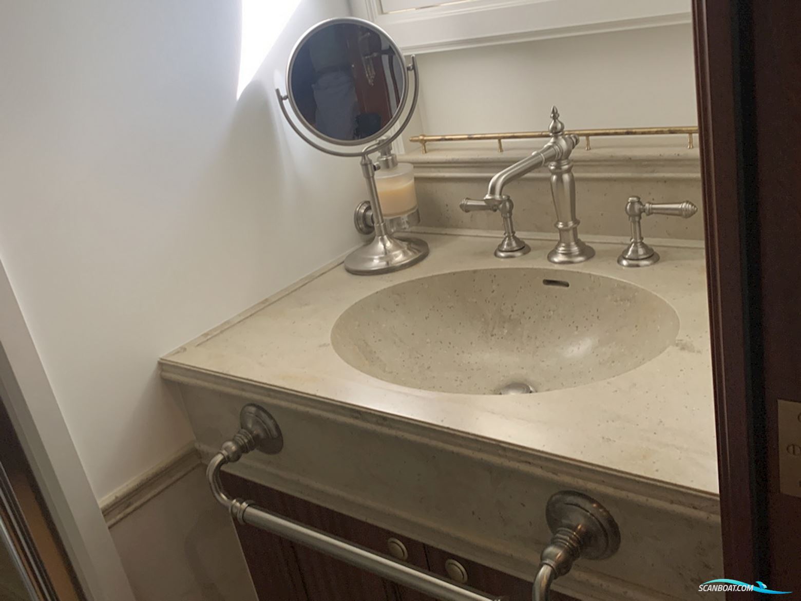 Van Der Valk 37m Explorer