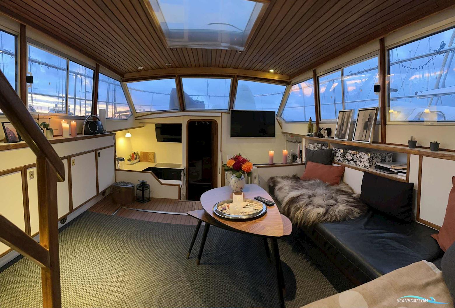 Van Der Valk 49 Royal Cruiser