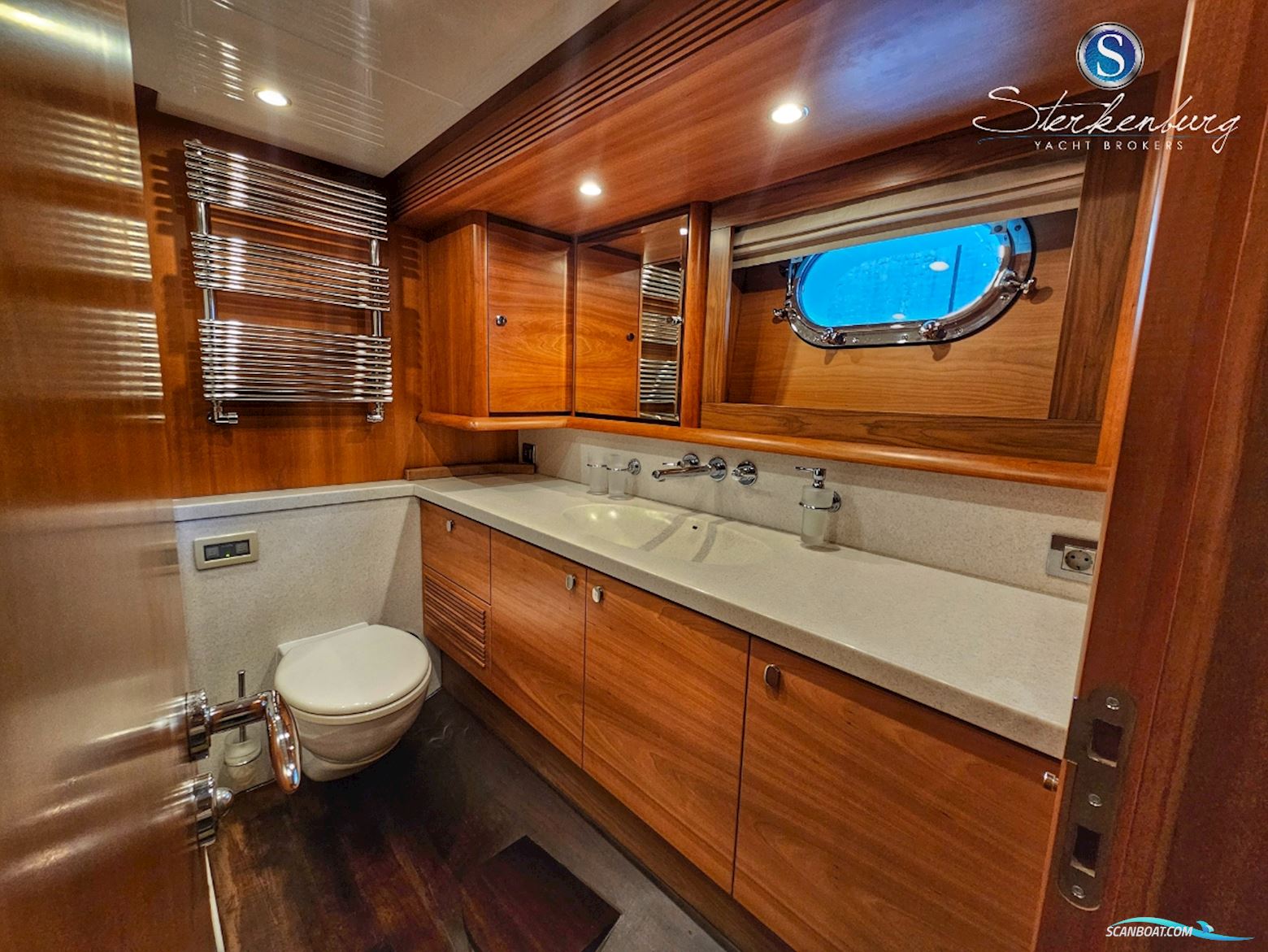 Van Der Valk Continental II 2300 Alu-Ips