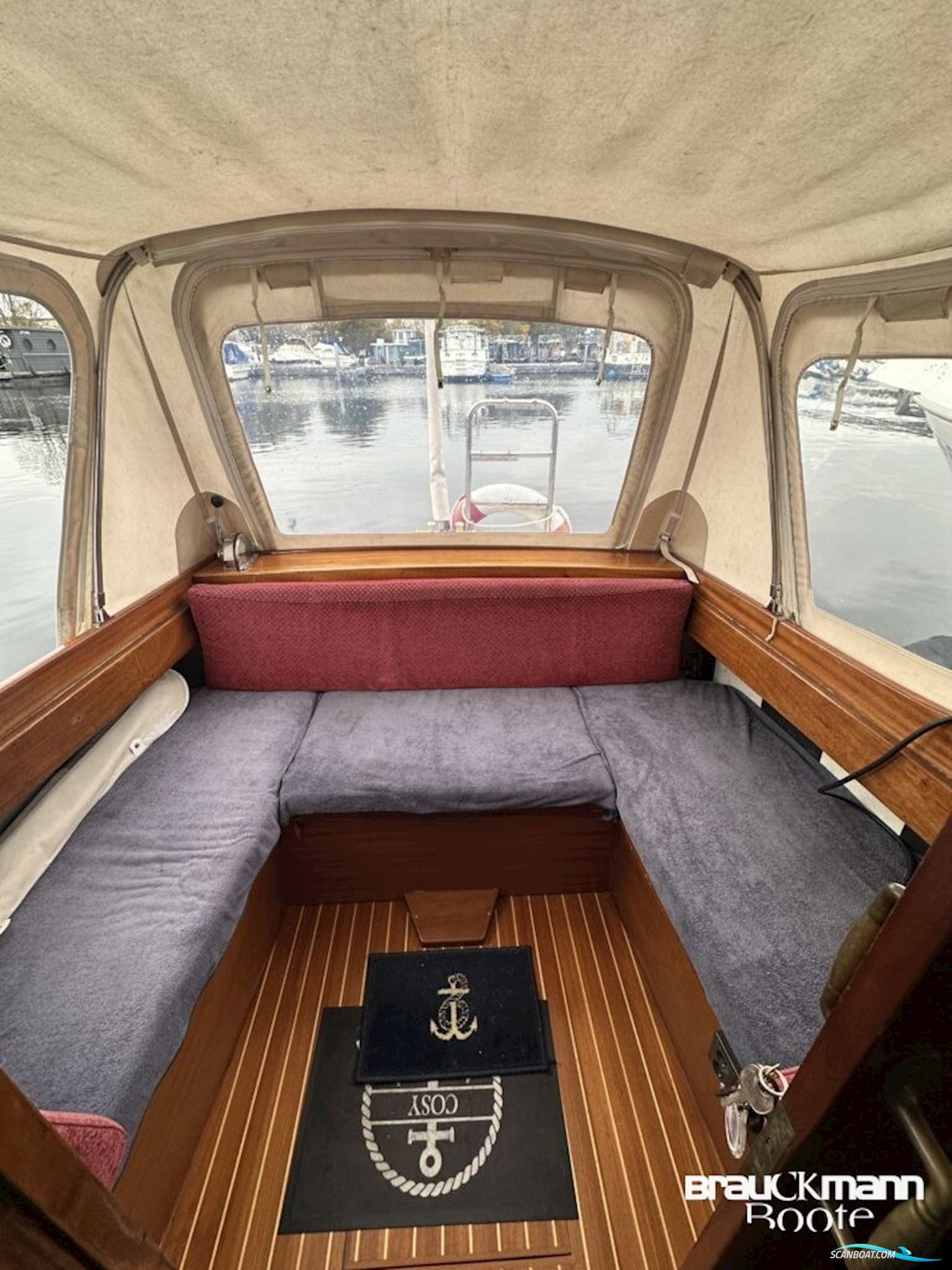 van Lent/Holland Salon Super Kruiser,