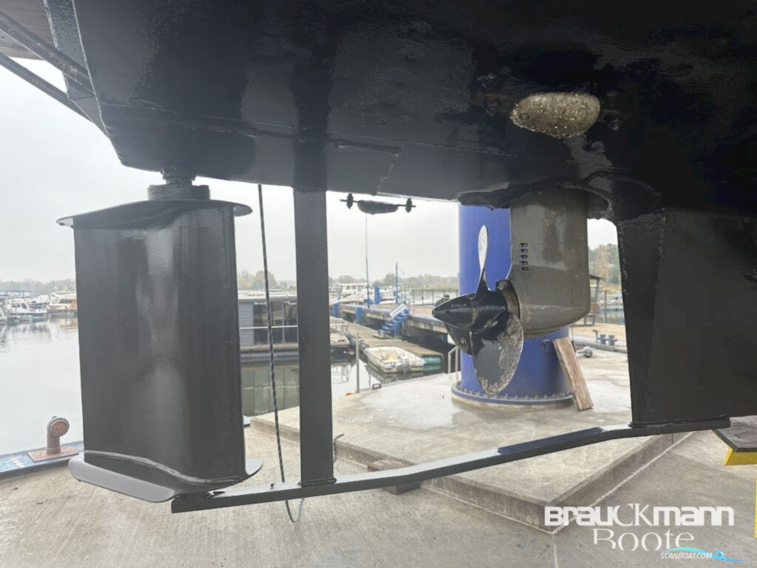 van Lent/Holland Salon Super Kruiser,