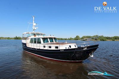 Van Rossumvlet 16M Motorboat 1964, with Daimler Benz engine, The Netherlands